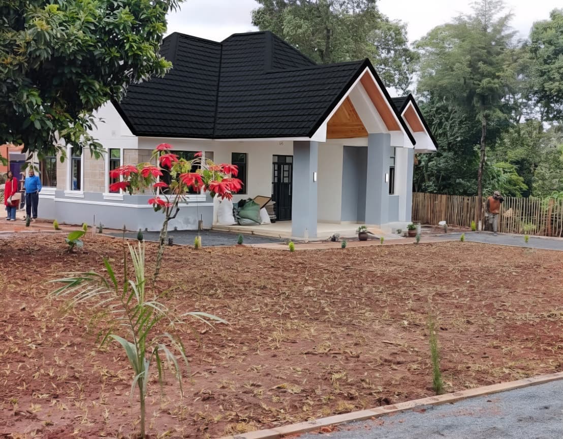 Contemporary Family Home by Toshabuild Africa Limited